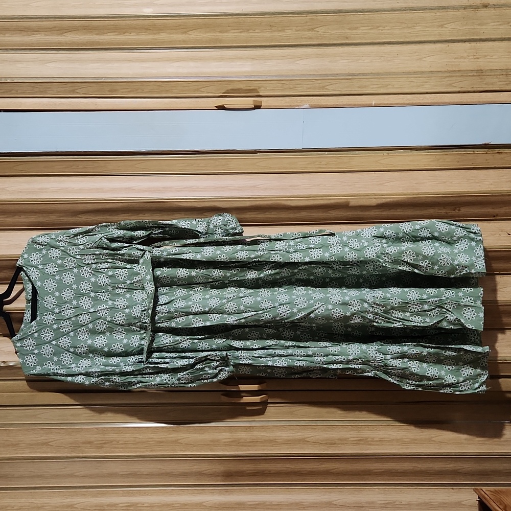 Mint Green Floral Maxi-Dress